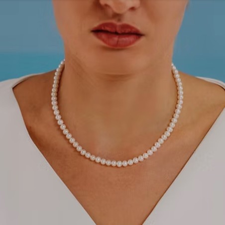 18kt white gold Comete necklace with cultured pearls