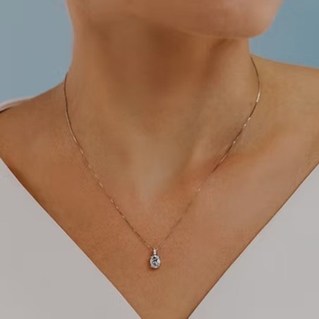 Collana in Oro 18kt con acquamarina e diamanti