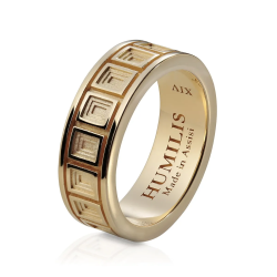 Gold Iter Rome ring band with Pantheon dome coffered