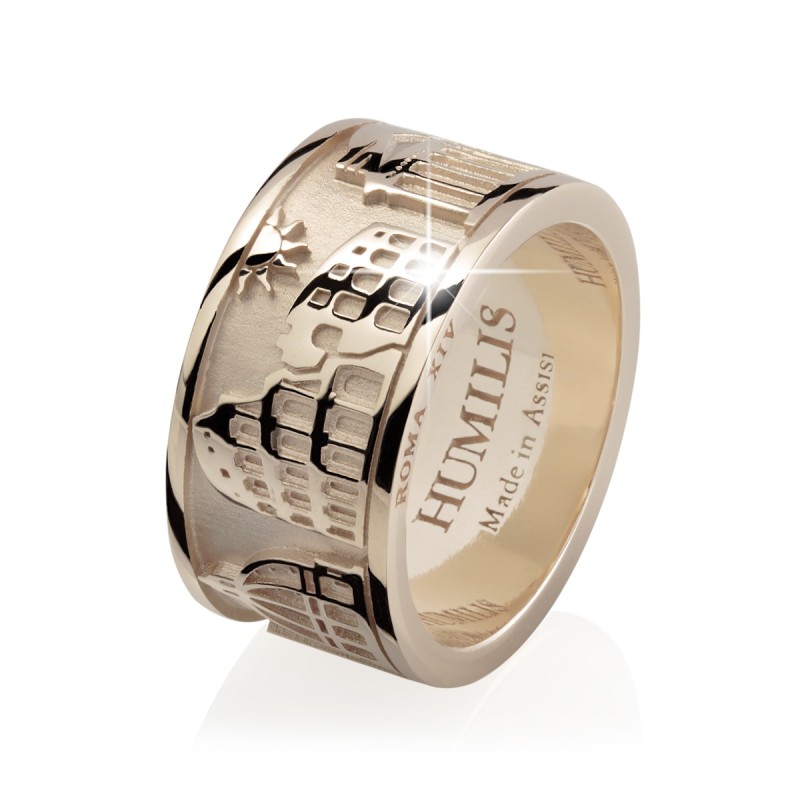 Gold Iter Rome band ring with monuments