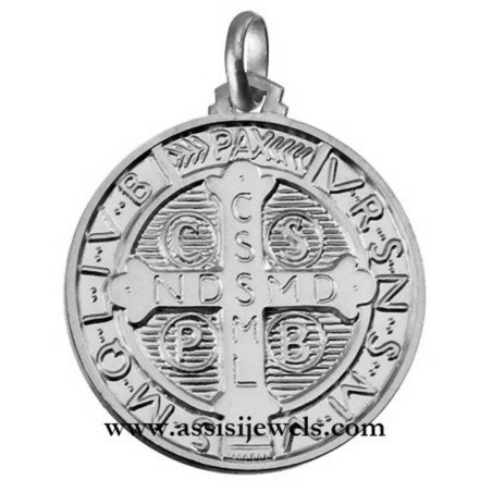 18 kt gold Saint Benedict medal