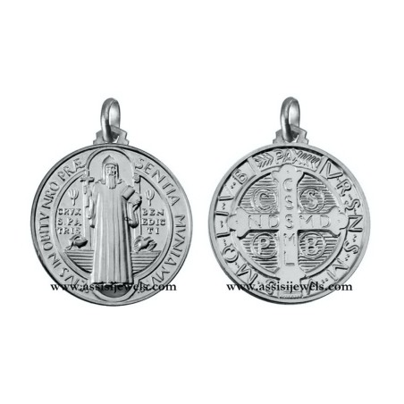 18 kt gold Saint Benedict medal