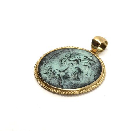 Fabula etrusca 18 kt gold pendant