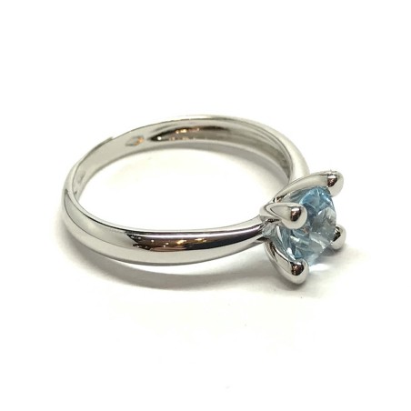 18 kt gold ring